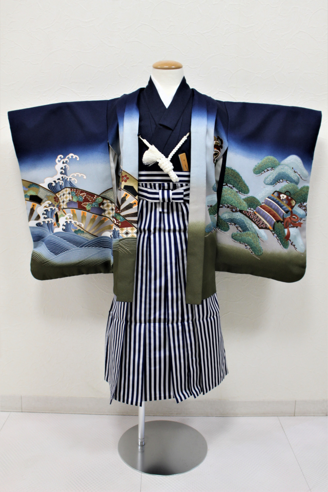 芦屋出張着付け　5歳男児の袴　兜　　ポリエステル